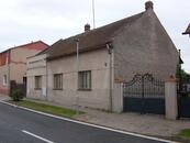 Prodej rodinného domu Sezemice, cena cena v RK, nabízí 