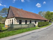 RD/chalupa 2+1 Stašov, velká zahrada s potokem, veranda, hosp. přístavek, stodola, dílna, cena 2700000 CZK / objekt, nabízí 